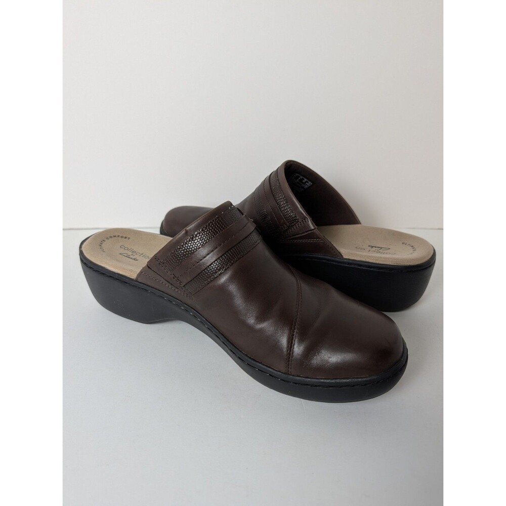 Clarks Shoes Womens 9M Mule Clog Casual Closed Toe Block Heels Leather Brown